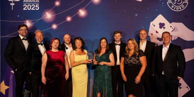 Team Dawleys collecting their award
